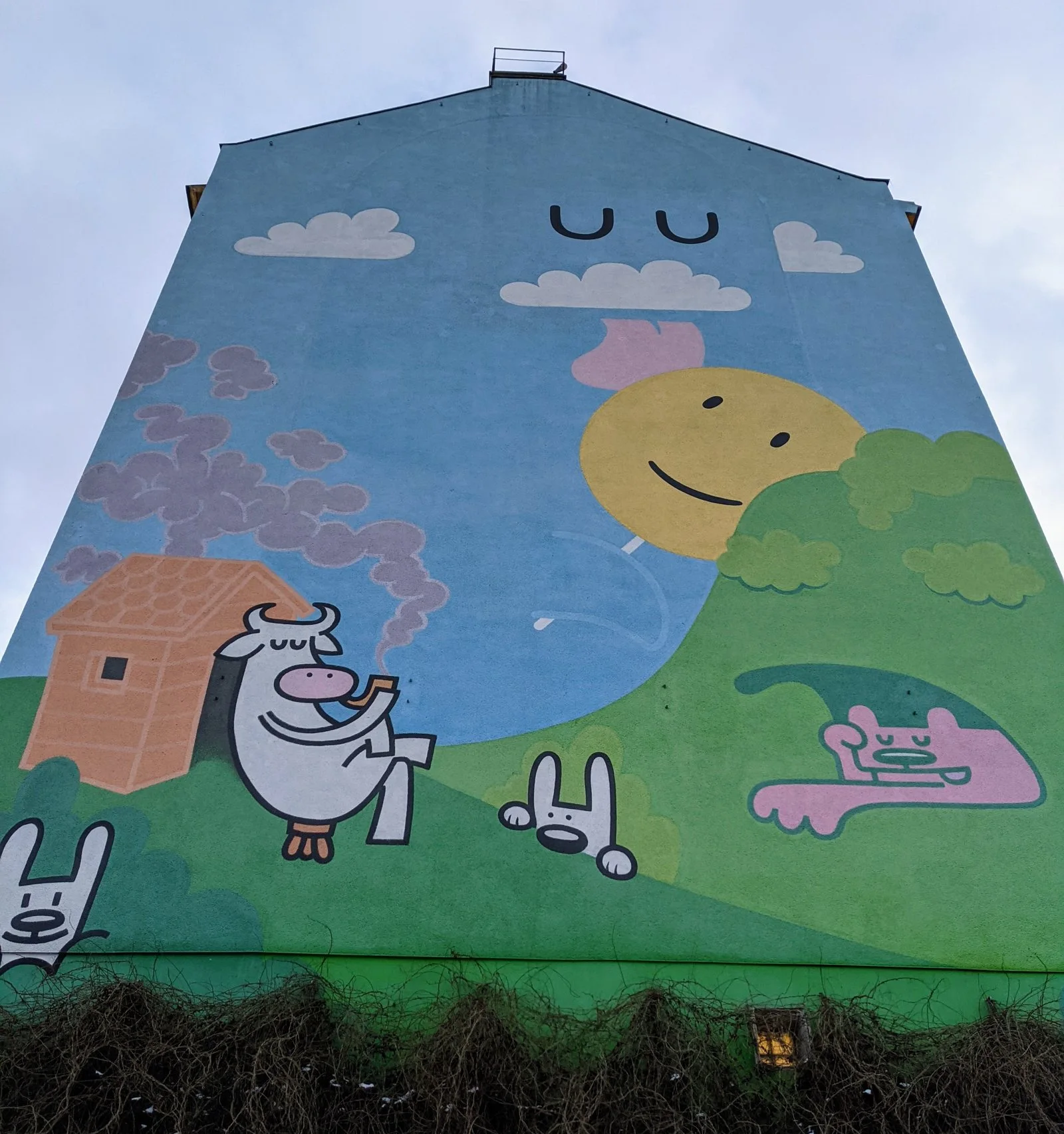 Dave the Chimp: The Cow and the Sun in Kreuzberg