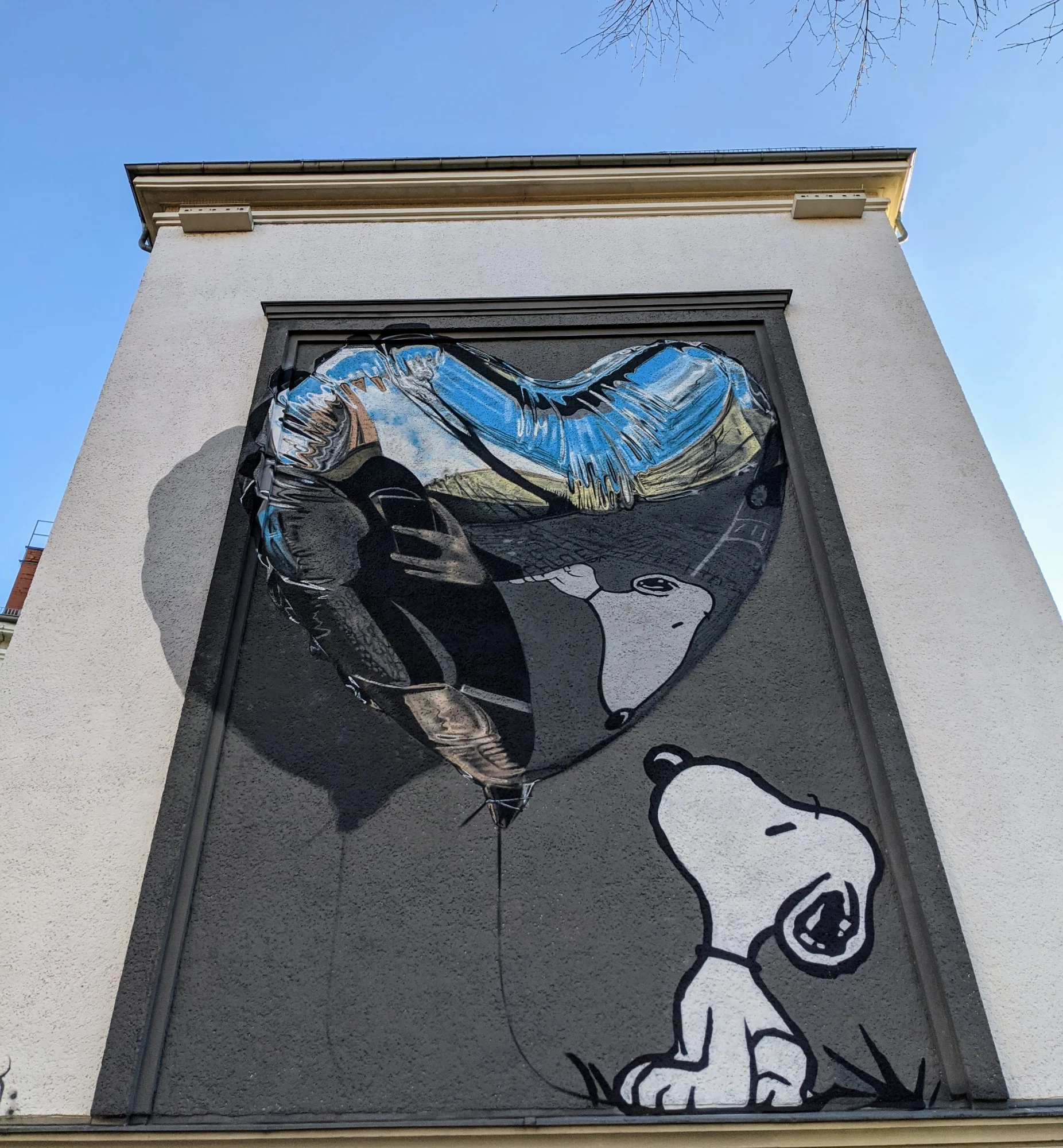 Fanakapan: Believe in Dog an der Schwedter Straße