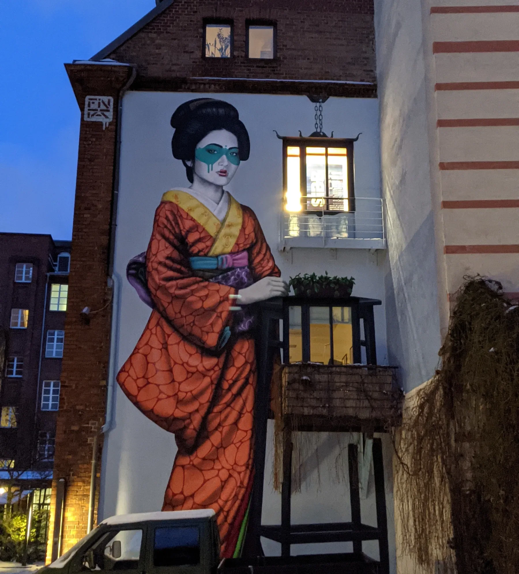 Fin DAC: Engeika an der Köpenicker Straße in Kreuzberg