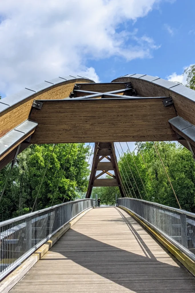Holzbrücke zum Ziegenwerder in Frankfurt (Oder)