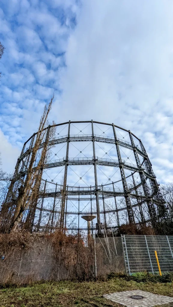 Stahlgerüst des Gasbehälters im ehemaligen Gaswerk Mariendorf
