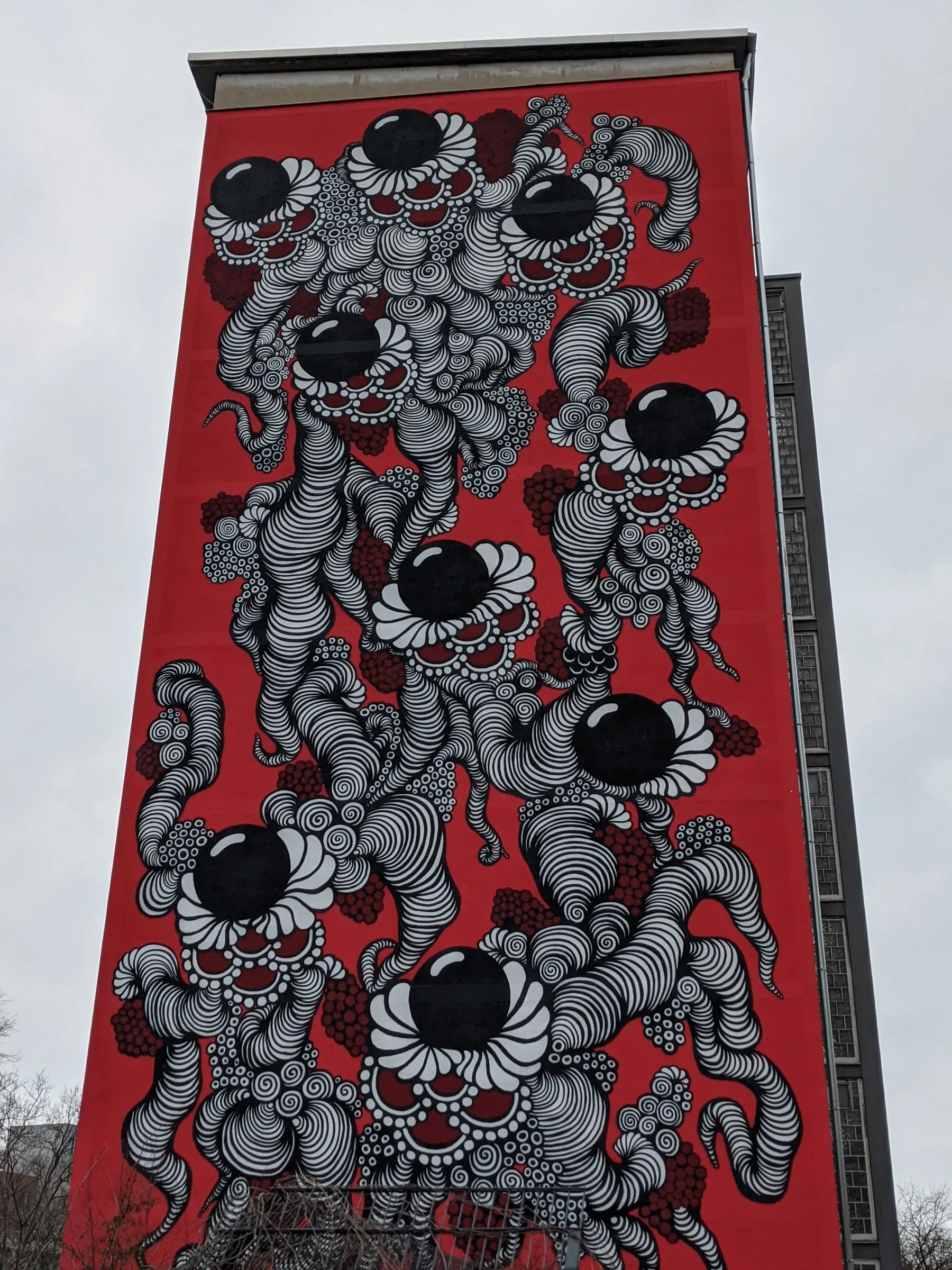 Gita Kurdpoor: Metamorphosis am Hainleiteweg in Spandau