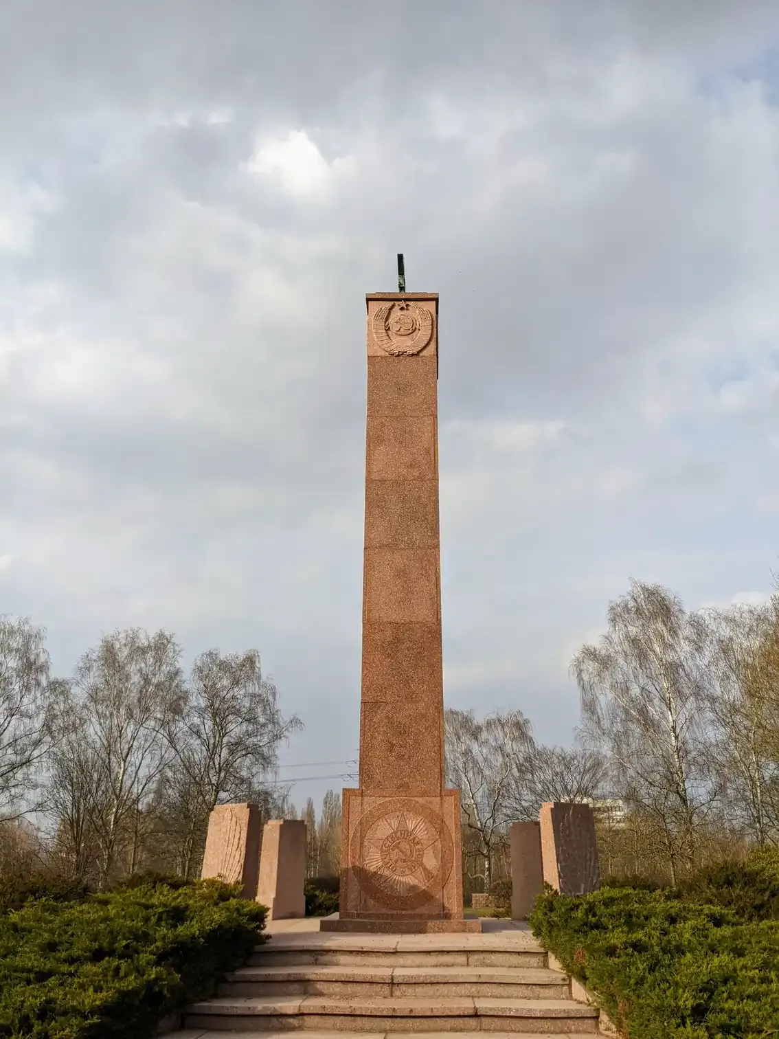 Hoher Turm aus Backstein