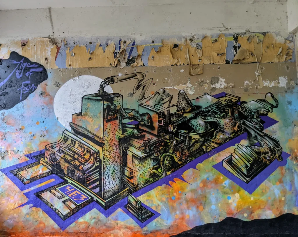 Wandbild einer Fabrikszene in isometrischer Ansicht im Heeresbekleidungshauptamt Bernau