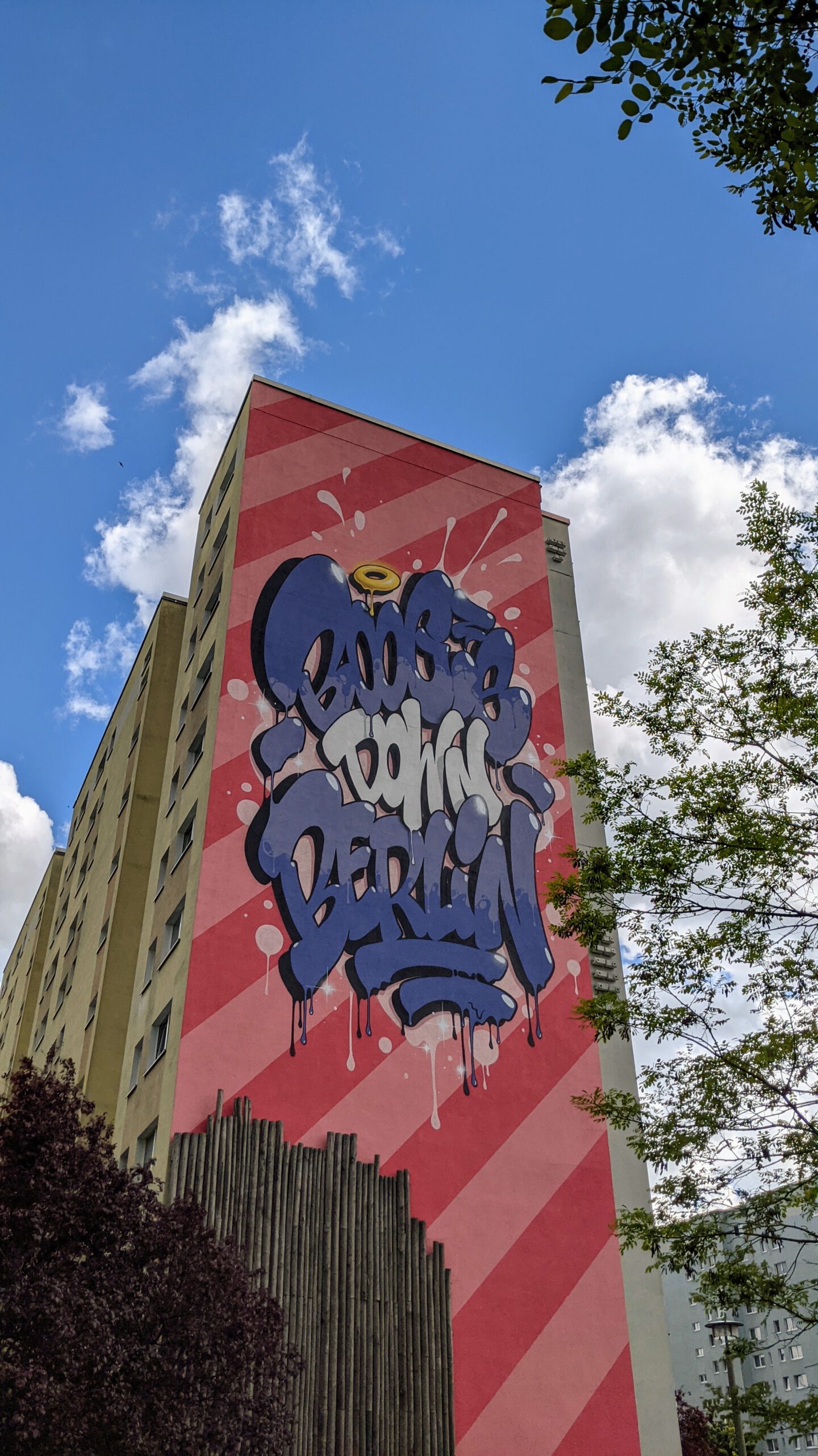 Boogie: „Boogie Down Berlin“ an der Ludwigsfelder Straße in Hellersdorf