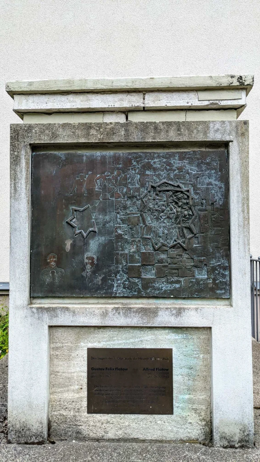 Flatow-Stele: Denkmal für zwei Olympiasieger in Köpenick