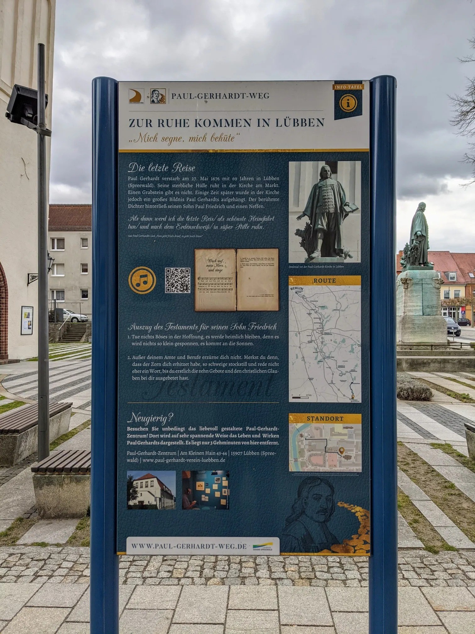 Infotafel des Paul-Gerhardt-Wegs mit dem Titel „Zur Ruhe kommen in Lübben“