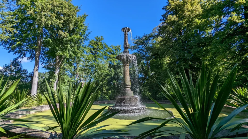 Fontäne im Park der Pfaueninsel