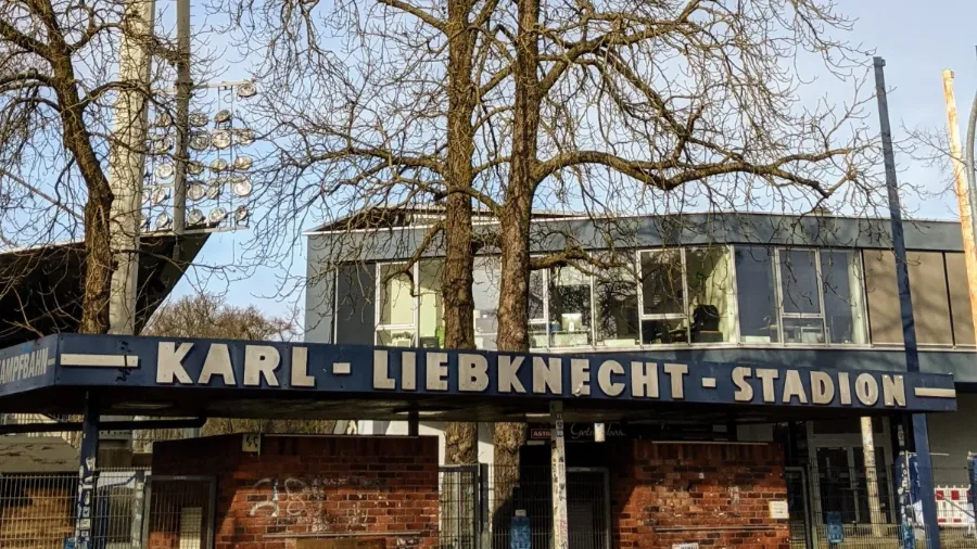 Karl-Liebknecht-Stadion in Potsdam-Babelsberg