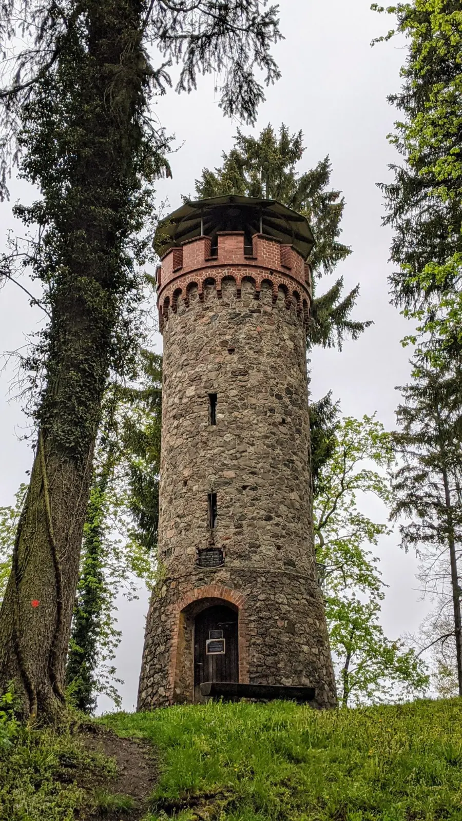 Der Askanierturm bei Wildau am Werbellinsee