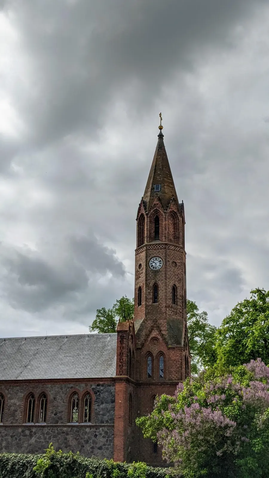 Dorfkirche Brodowin, gebaut nach Plänen von Friedrich August Stüler