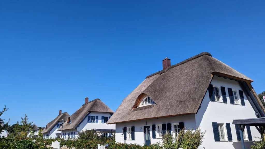 Rohrgedeckte Häuser in Neuhof bei Heringsdorf