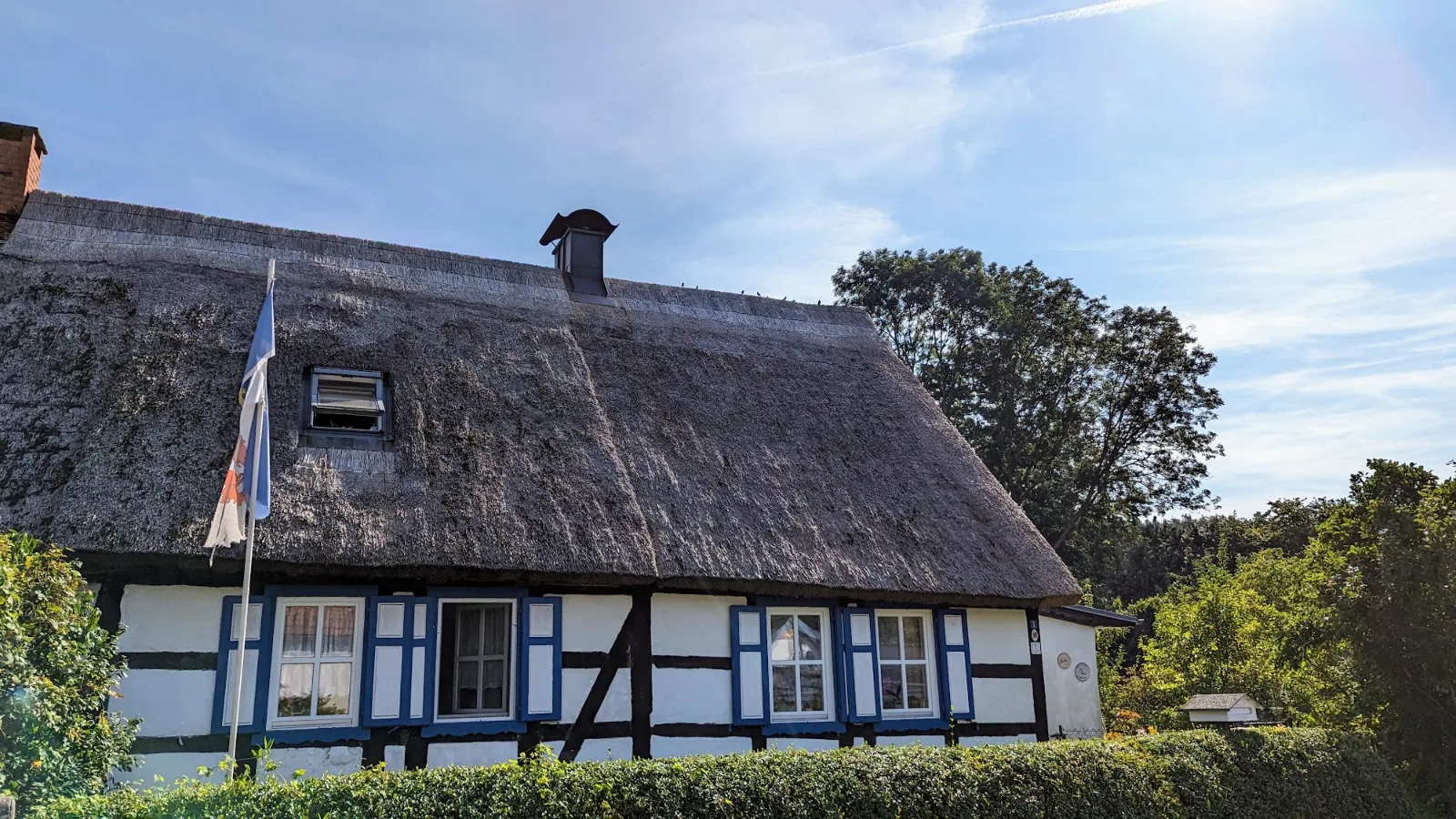 Von Schmollensee nach Bansin: Schloss Pudagla, Rohrdächer und die Kirche von Benz